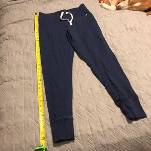 Navy blue women’s joggers/sweats/sweatpants